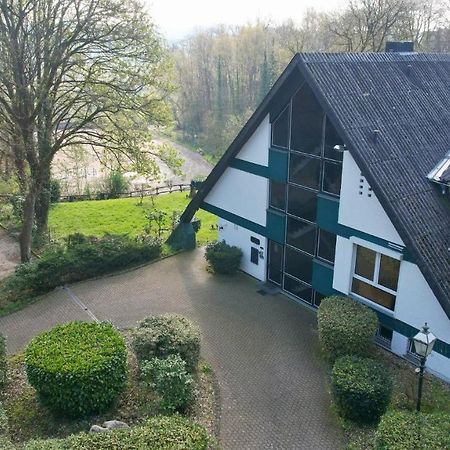 Wunderschoen Zwischen Ortsausgang Und Waldesrand Gelegene, Schoene Apartments ヘルツォーゲンラート エクステリア 写真