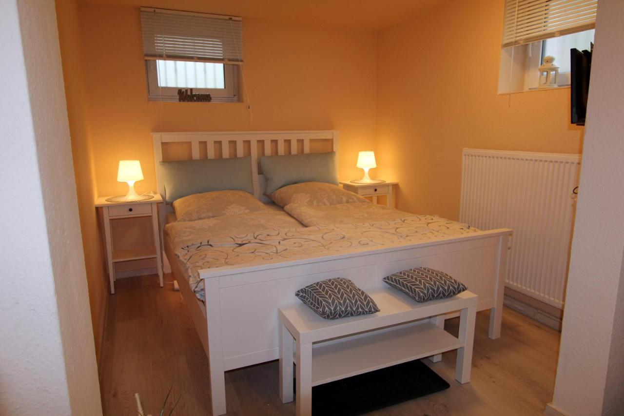 Wunderschoen Zwischen Ortsausgang Und Waldesrand Gelegene, Schoene Apartments ヘルツォーゲンラート エクステリア 写真